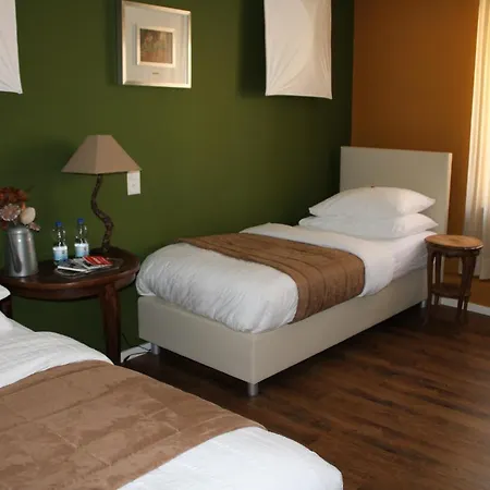 Hotel At1899