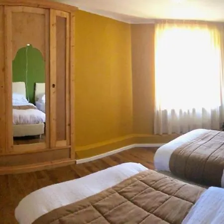 Hotel At1899 *